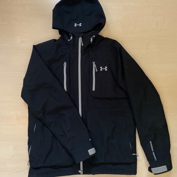 Men’s L Under Armour Coat